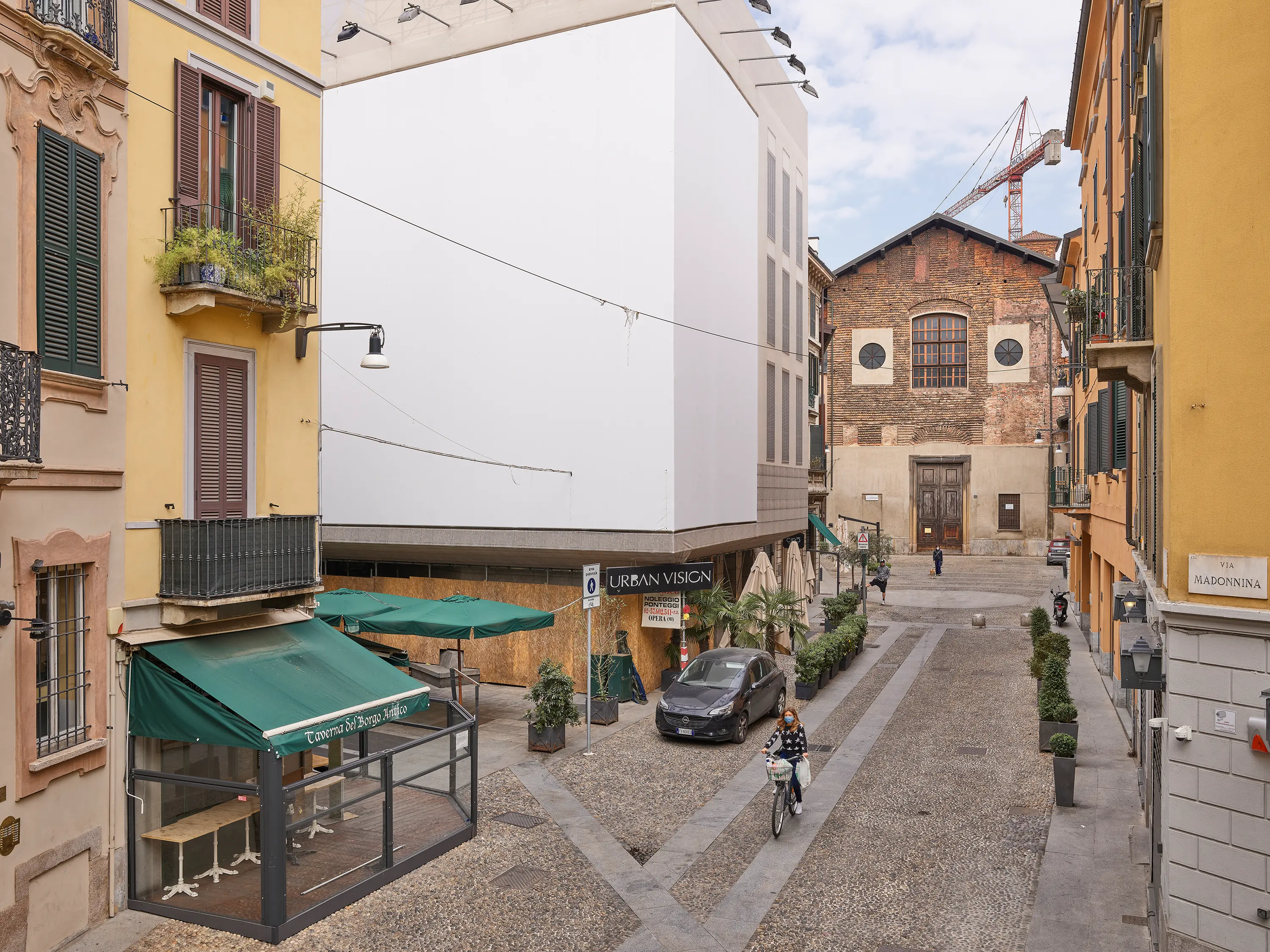 Via Madonnina