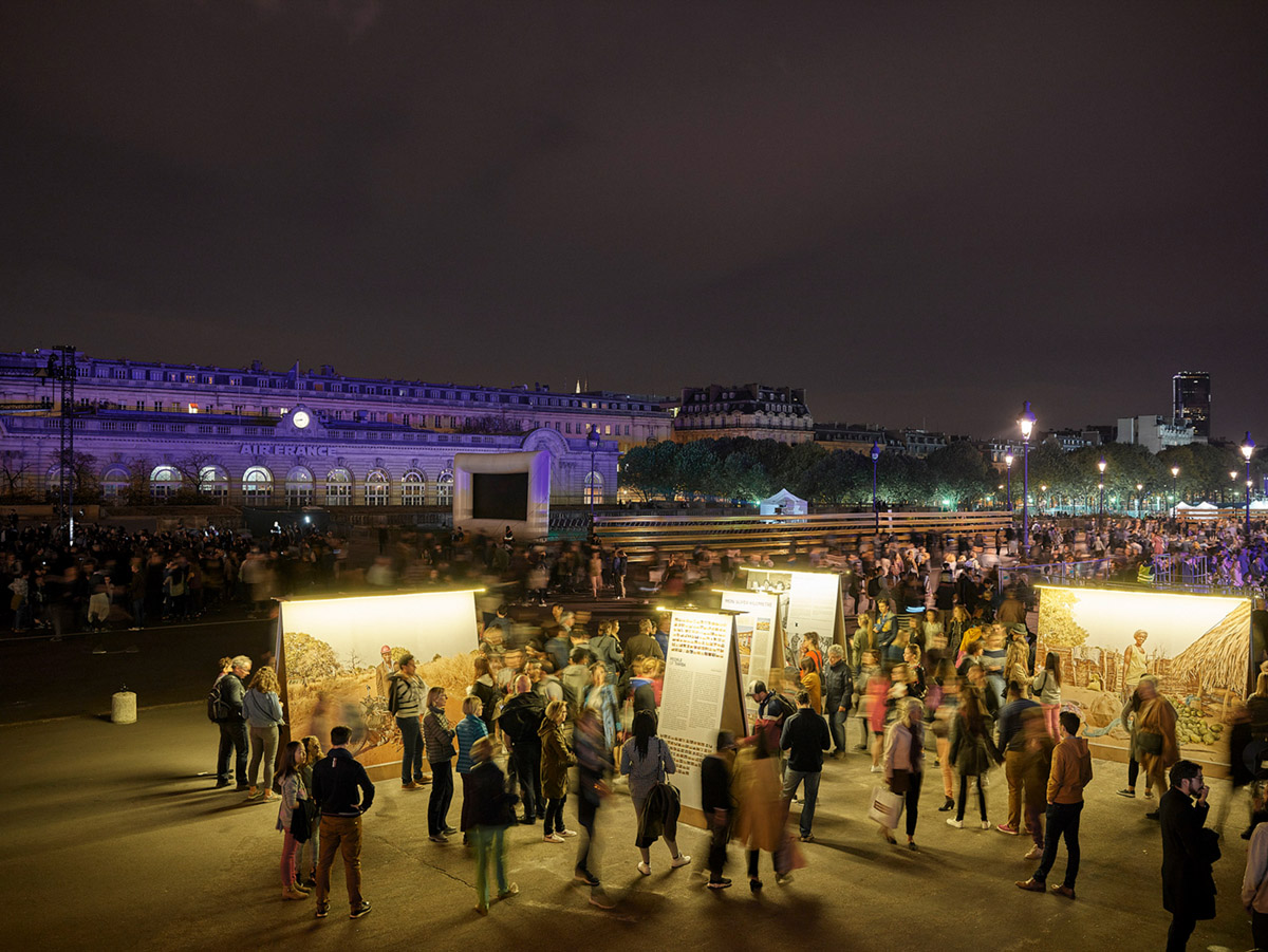 People of Tamba Exhibition in the streets of Paris, during the Nuit Blanche 2018
