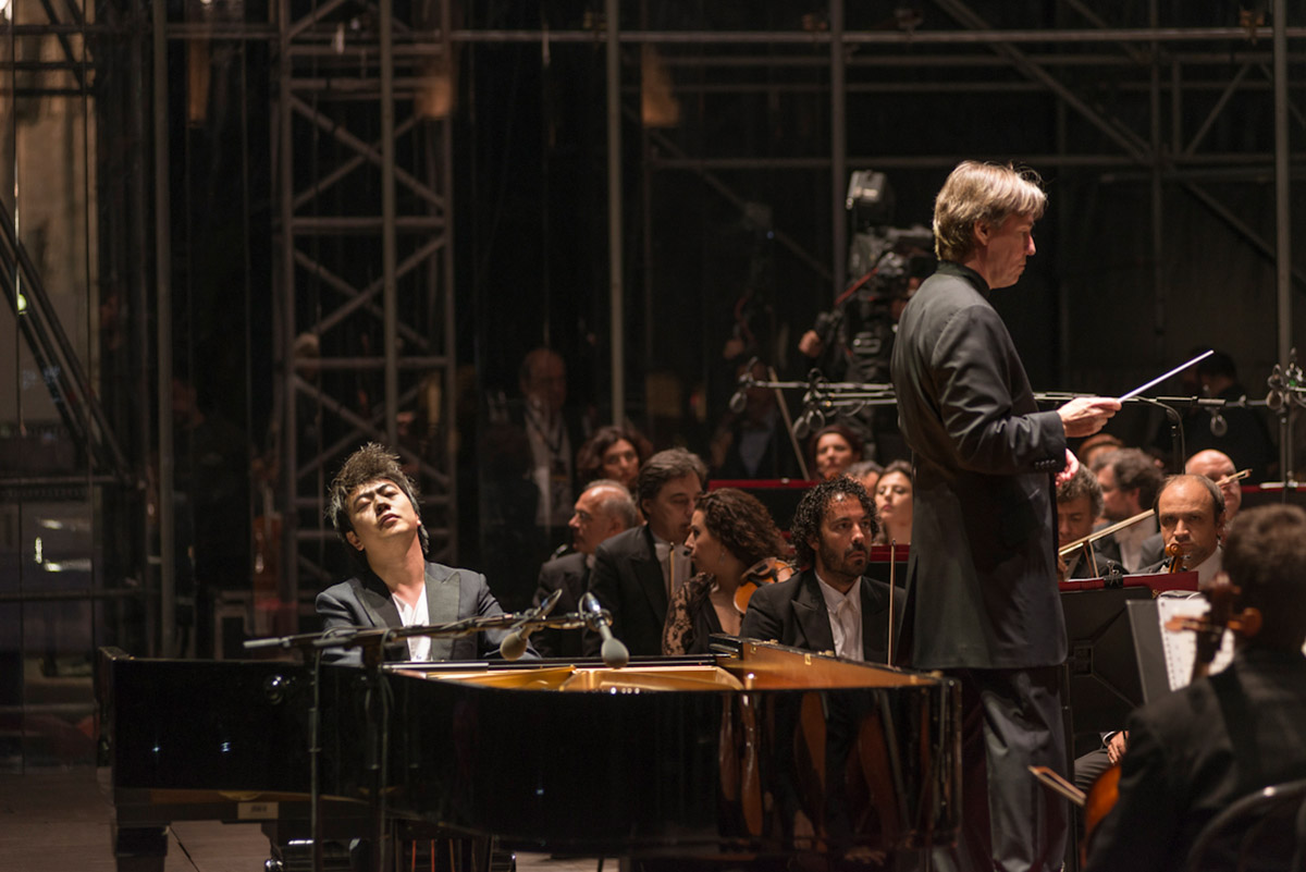 Esa-Pekka Salonen and Lang Lang at the 2nd Concerto Per Milano, May 26th 2014